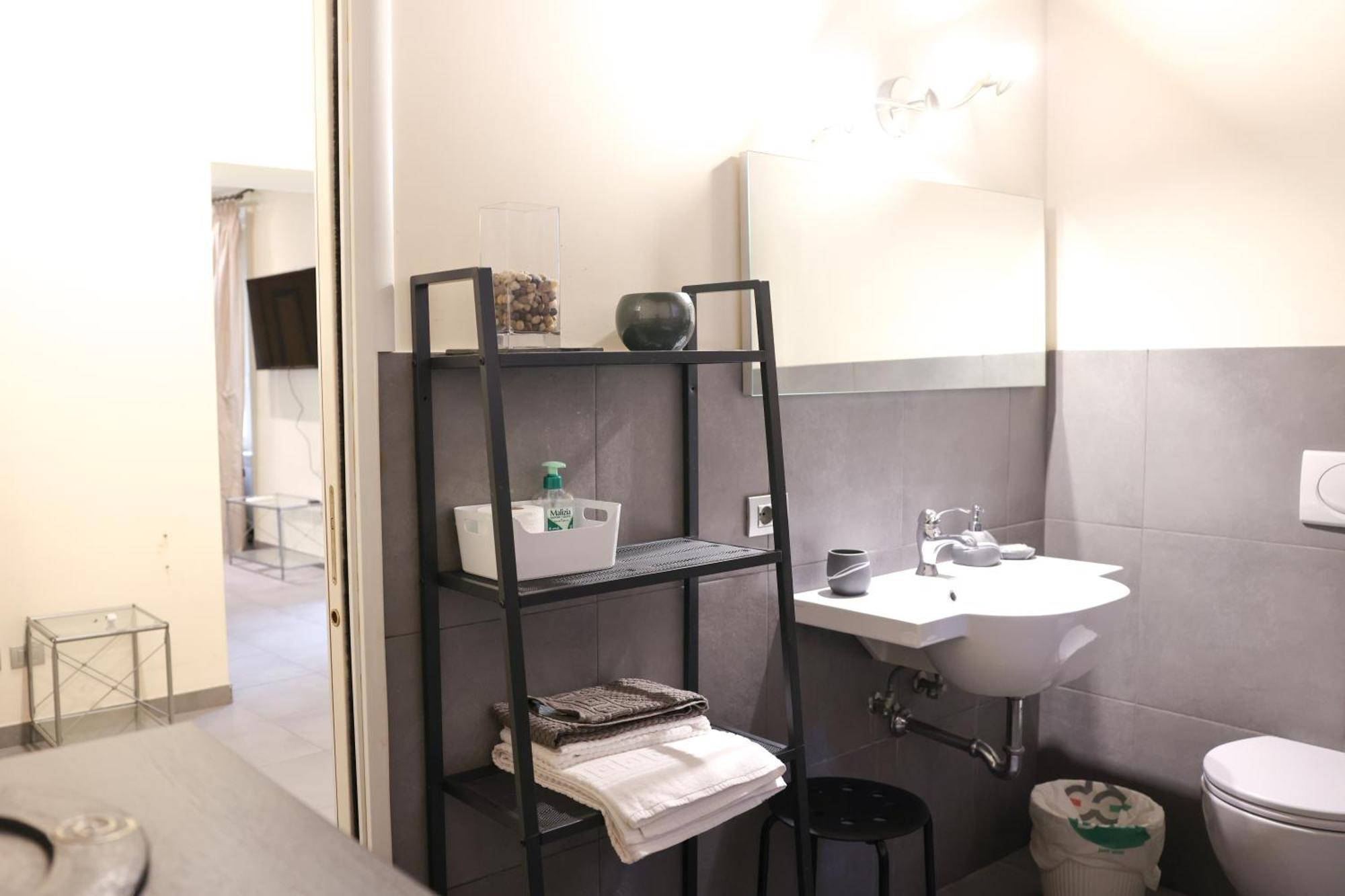 Domus Superior Domizio - Pantheon Apartment Rome Luaran gambar